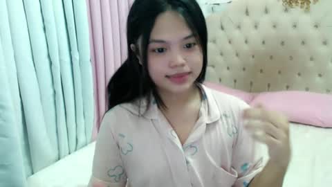 Snapshot of fuckme4everx chatting on June 18, 2026, 2:45 am Bunny online show from June 18, 2026, 2:45 am
