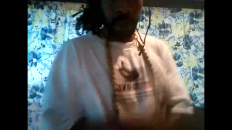 Snapshot of fucmebudoo chatting on March 7, 2025, 7:08 am Warwick online show from March 7, 2025, 7:08 am