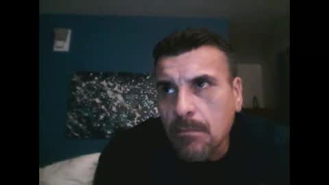 fuego1ento22 online show from April 12, 2026, 3:33 am