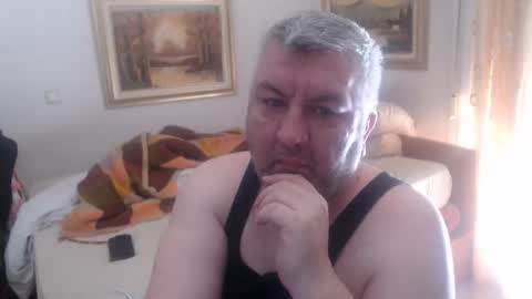 Snapshot of fukingcrazy chatting on April 8, 2026, 11:32 am fukingcrazy online show from April 8, 2026, 11:32 am