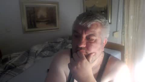 Snapshot of fukingcrazy chatting on April 25, 2026, 3:53 pm fukingcrazy online show from April 25, 2026, 3:53 pm