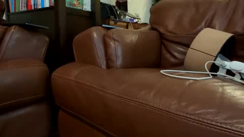 Snapshot of fuklicious chatting on December 30, 2024, 10:01 pm fuklicious online show from December 30, 2024, 10:01 pm