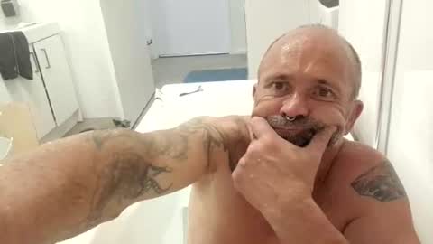 Snapshot of fukmelivenow chatting on October 15, 2025, 7:03 pm fukmelivenow online show from October 15, 2025, 7:03 pm