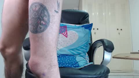 Andres. online show from January 13, 2026, 2:33 pm