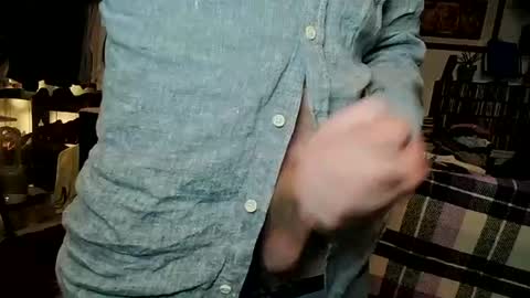 Snapshot of fullsvc chatting on December 6, 2024, 7:32 am fullsvc online show from December 6, 2024, 7:32 am