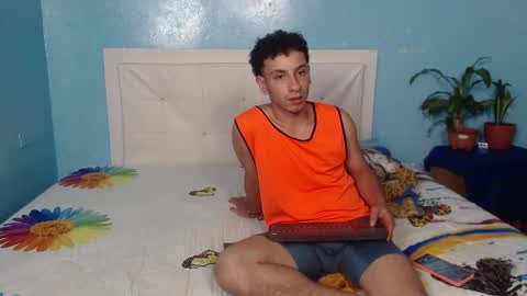 fun_and_horny_ online show from September 22, 2025, 12:01 am