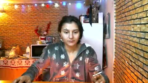 Snapshot of fun_couple_real chatting on February 8, 2026, 7:23 am elena online show from February 8, 2026, 7:23 am