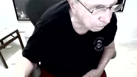 funclemike online show from April 4, 2026, 4:00 am