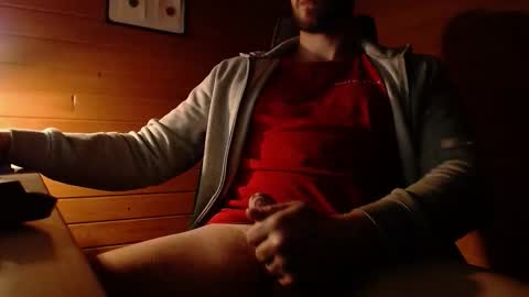 Snapshot of funtimezwitherik chatting on November 9, 2025, 7:45 pm Erik online show from November 9, 2025, 7:45 pm