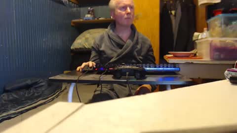 furosz online show from January 26, 2025, 5:44 pm