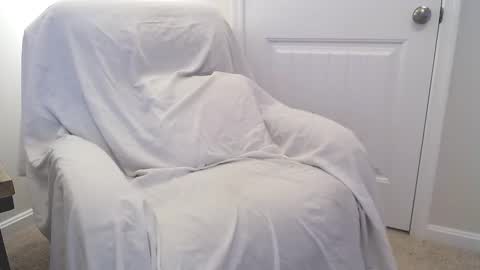 Snapshot of furring chatting on January 18, 2026, 5:28 pm furring online show from January 18, 2026, 5:28 pm