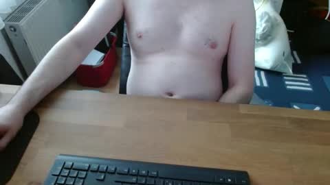 Snapshot of fussballer911 chatting on February 9, 2026, 9:24 am Eric online show from February 9, 2026, 9:24 am