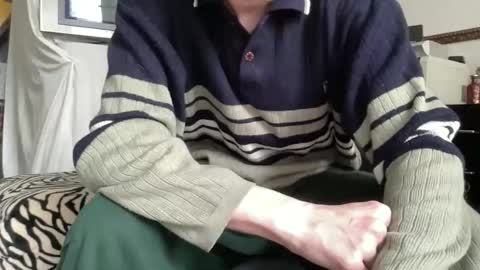 Snapshot of fuzzedpeach chatting on April 2, 2026, 4:48 pm fuzzedpeach online show from April 2, 2026, 4:48 pm