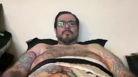 Snapshot of fvguru chatting on February 28, 2026, 3:57 pm TatdDaddy online show from February 28, 2026, 3:57 pm