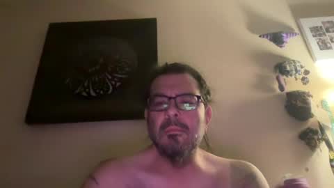 Snapshot of fvguru chatting on August 9, 2026, 3:50 pm TatdDaddy online show from August 9, 2026, 3:50 pm