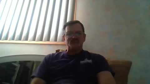 Snapshot of fxson8 chatting on February 20, 2025, 12:25 pm fxson8 online show from February 20, 2025, 12:25 pm