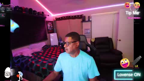 Snapshot of fyrecontrol chatting on November 18, 2025, 3:45 am seldom seen online show from November 18, 2025, 3:45 am