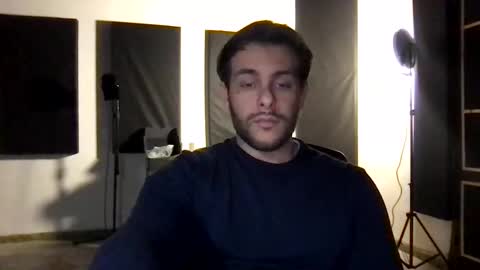 Snapshot of g_o_h4 chatting on February 2, 2025, 10:39 pm g_o_h4 online show from February 2, 2025, 10:39 pm