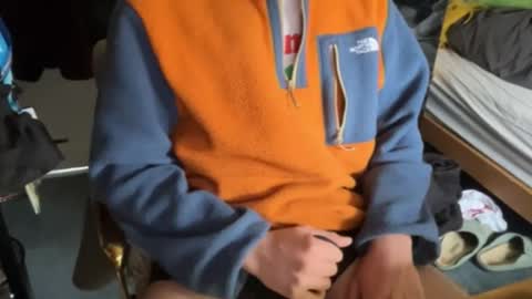 g_r1 online show from April 15, 2026, 11:17 am