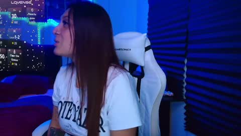 gabbie_kook online show from June 3, 2026, 3:42 am