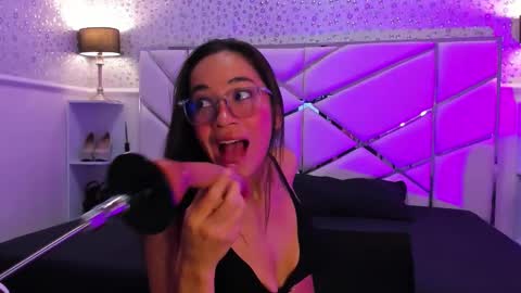 gabbieskinny online show from March 12, 2026, 11:27 am