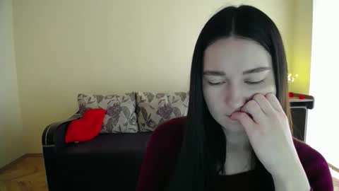 Snapshot of gabby_di chatting on February 14, 2026, 9:50 am Jaklin online show from February 14, 2026, 9:50 am