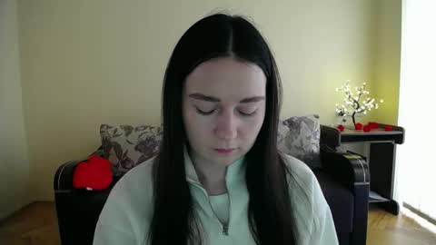 Snapshot of gabby_di chatting on February 19, 2026, 9:38 am Jaklin online show from February 19, 2026, 9:38 am