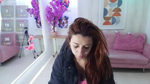 gabby_evanns online show from April 8, 2026, 12:05 pm