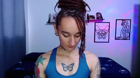 Snapshot of gabby_moon09 chatting on October 8, 2025, 12:03 pm gabby_moon09 online show from October 8, 2025, 12:03 pm