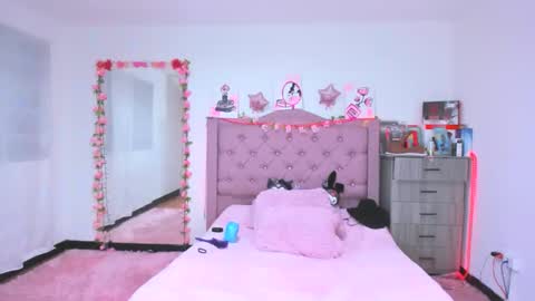 gabi_jhons_23 online show from October 3, 2025, 10:12 am