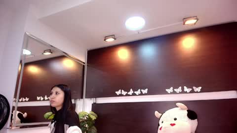 Snapshot of gabriela_meow chatting on June 1, 2026, 12:29 pm Gabby online show from June 1, 2026, 12:29 pm