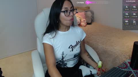 Snapshot of gabriela_morales01 chatting on January 6, 2025, 12:16 am .  online show from January 6, 2025, 12:16 am