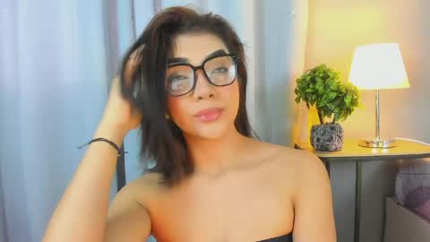 Gabriela Evans MS online show from May 12, 2026, 6:38 pm
