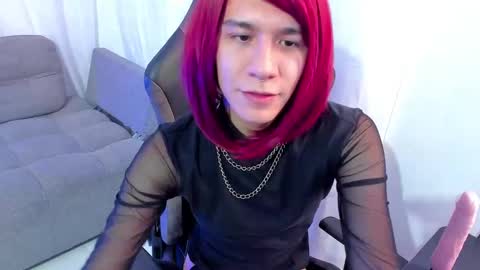 gabriele_love online show from October 1, 2025, 12:33 pm