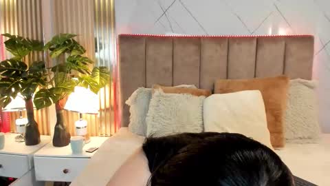 gabriella_santoss online show from March 17, 2026, 5:38 pm