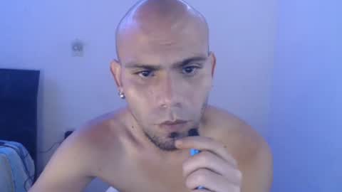 Snapshot of gabrielle_ramirez chatting on January 4, 2025, 12:59 am Gabriel online show from January 4, 2025, 12:59 am