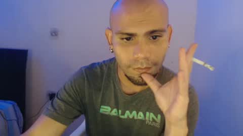 Snapshot of gabrielle_ramirez chatting on January 7, 2025, 9:03 pm Gabriel online show from January 7, 2025, 9:03 pm