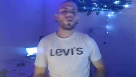 Snapshot of gabrielle_ramirez chatting on October 8, 2025, 12:52 am Gabriel online show from October 8, 2025, 12:52 am