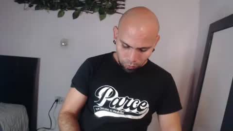 Gabriel online show from December 16, 2025, 12:04 am