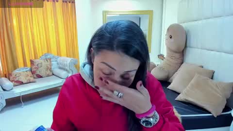 gabriela online show from March 10, 2025, 1:10 pm