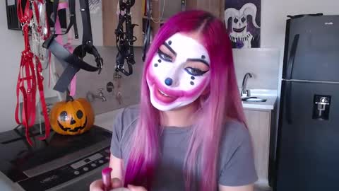 Snapshot of gabygumms chatting on October 9, 2025, 5:55 pm gabygumms online show from October 9, 2025, 5:55 pm