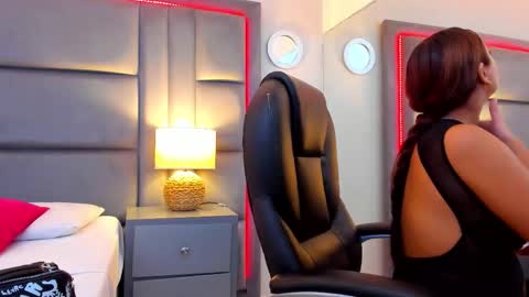 gabymoreau online show from January 18, 2026, 1:26 pm