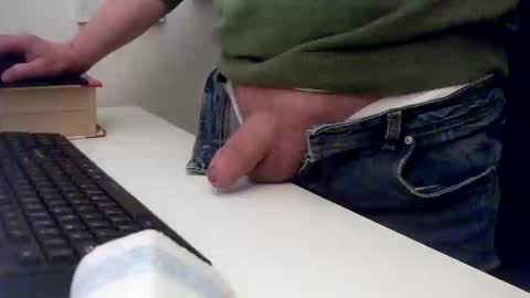 Snapshot of gagjno chatting on March 29, 2026, 7:47 pm gagjno online show from March 29, 2026, 7:47 pm