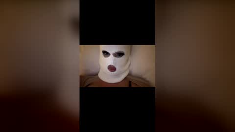 Feetbaabe online show from May 9, 2026, 9:31 pm