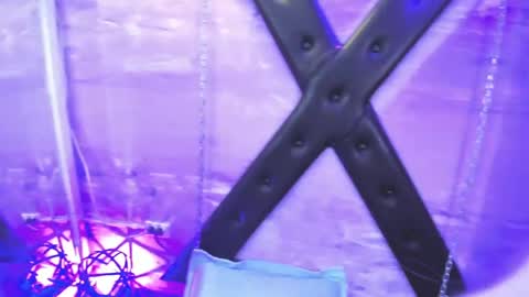 gaiia_uwu online show from May 27, 2026, 2:41 am