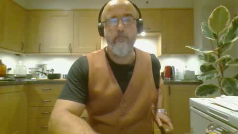 galacx online show from October 8, 2025, 6:27 pm