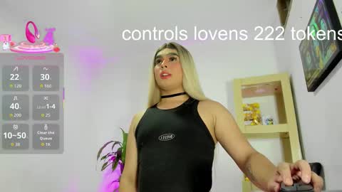 laura bonnet online show from September 14, 2025, 1:49 am