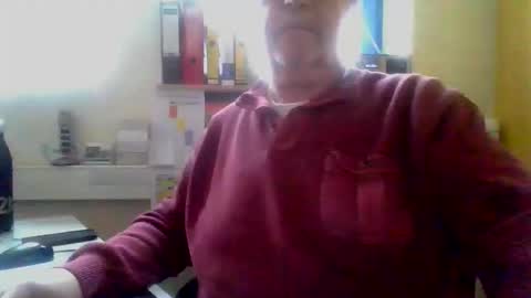 Snapshot of gallimanxxleu chatting on January 9, 2026, 12:41 pm Stutzen online show from January 9, 2026, 12:41 pm