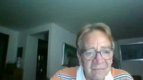 galloboy5 online show from January 27, 2025, 4:41 am