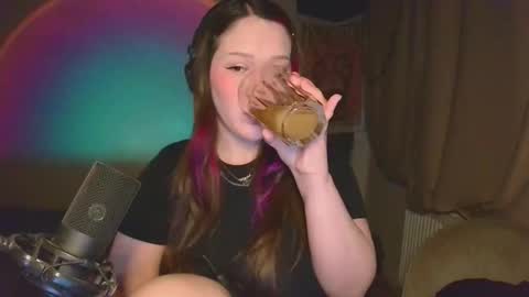Snapshot of gamergirl01 chatting on February 23, 2026, 4:32 am Alex brb in 2 hours online show from February 23, 2026, 4:32 am